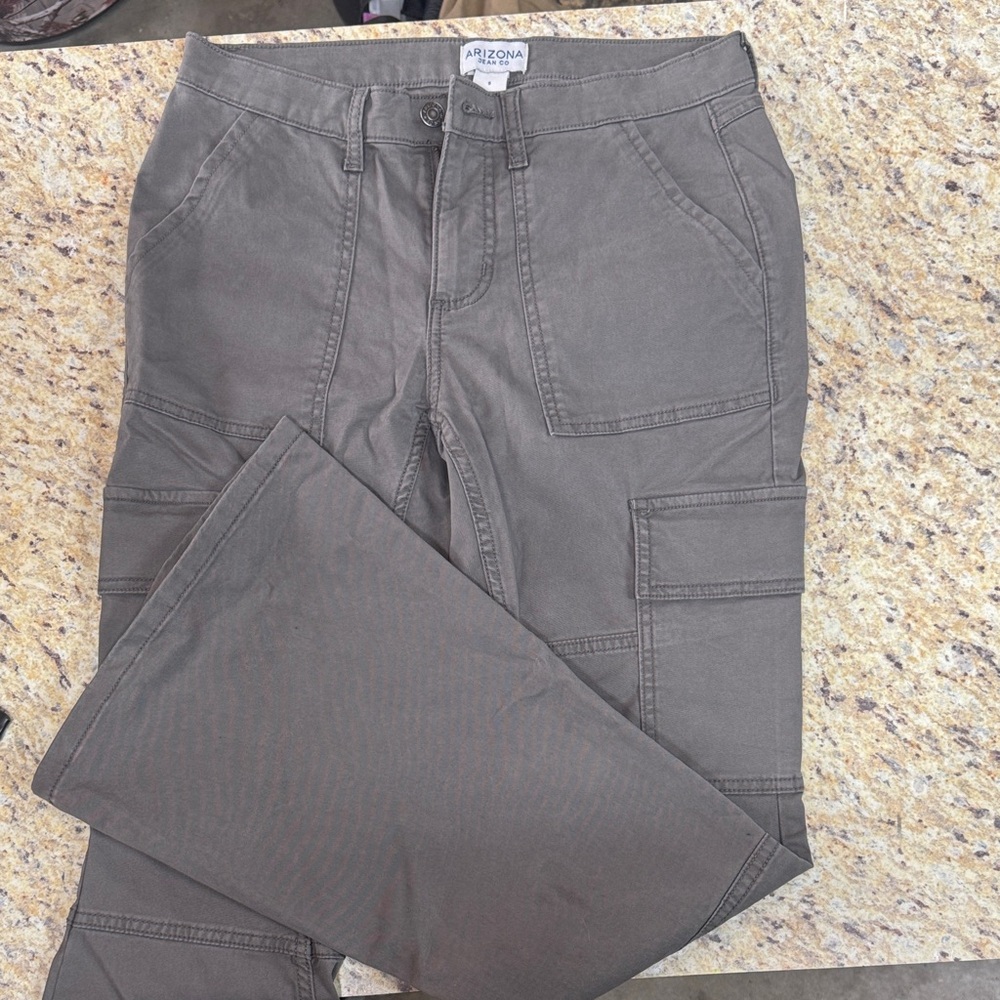 Arizona Jean Company Men's Charcoal Cargo Pants